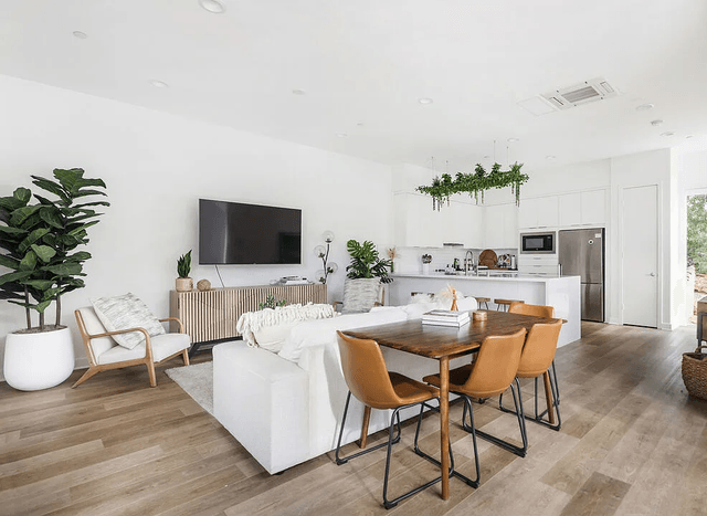 Image of Living space #3