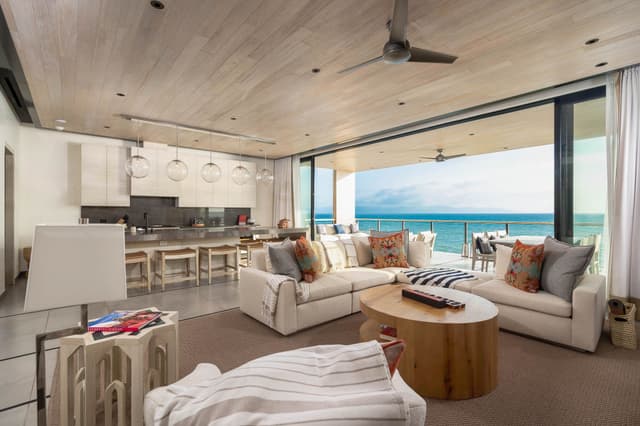 Image of Living space #3