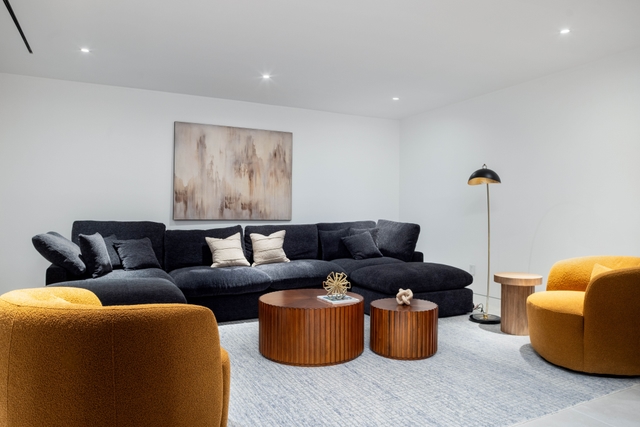 Image of Living space #5