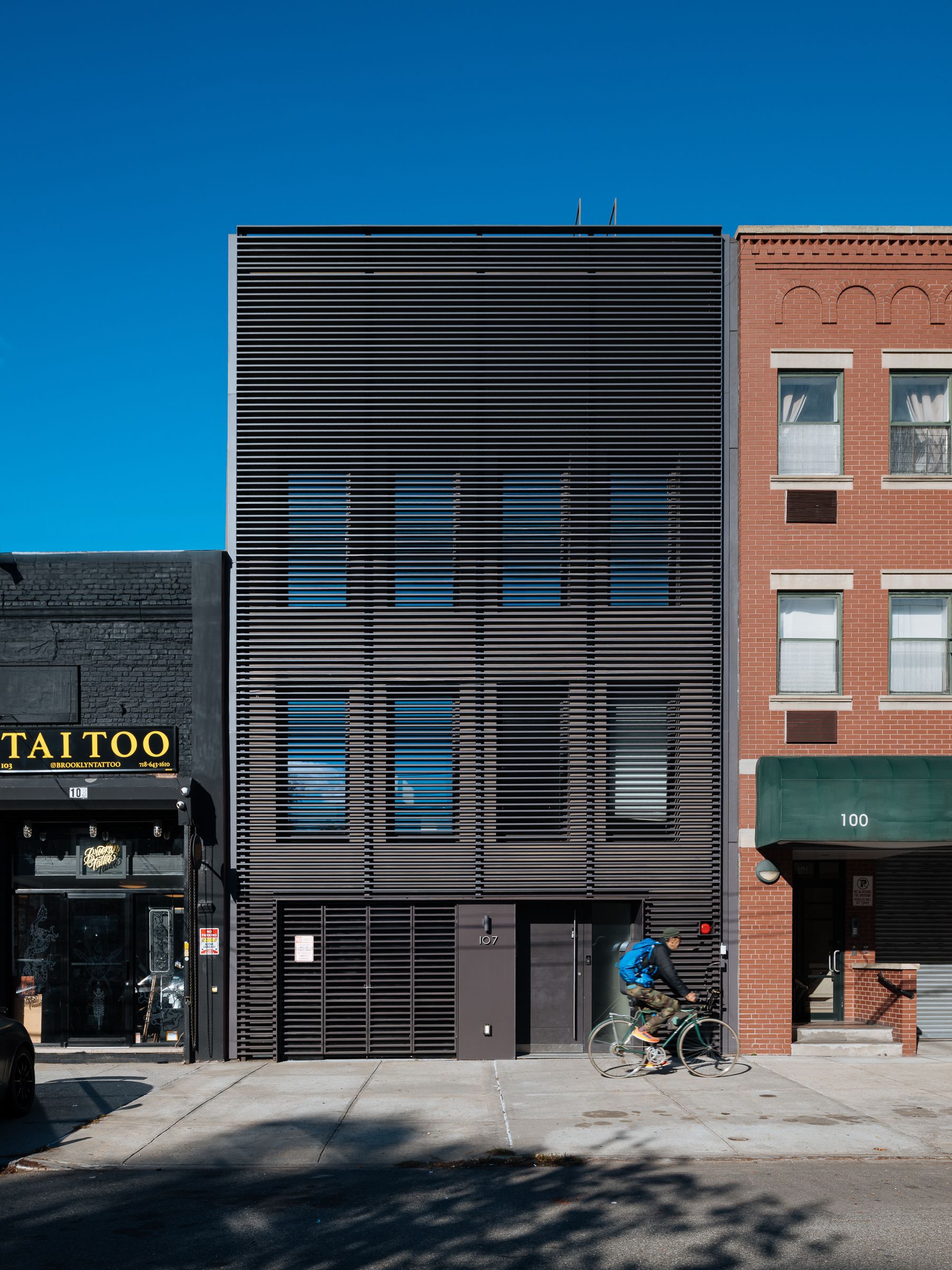 Union Crest | Carroll Gardens | Skyline Townhouse with Balcony photo 15