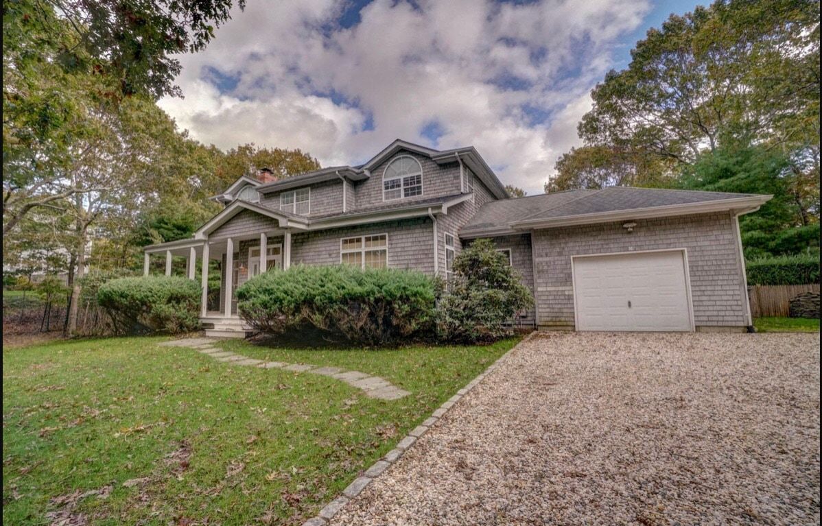 Wildwood | East Hampton | Home with Heated Pool and Outdoor Space photo 5