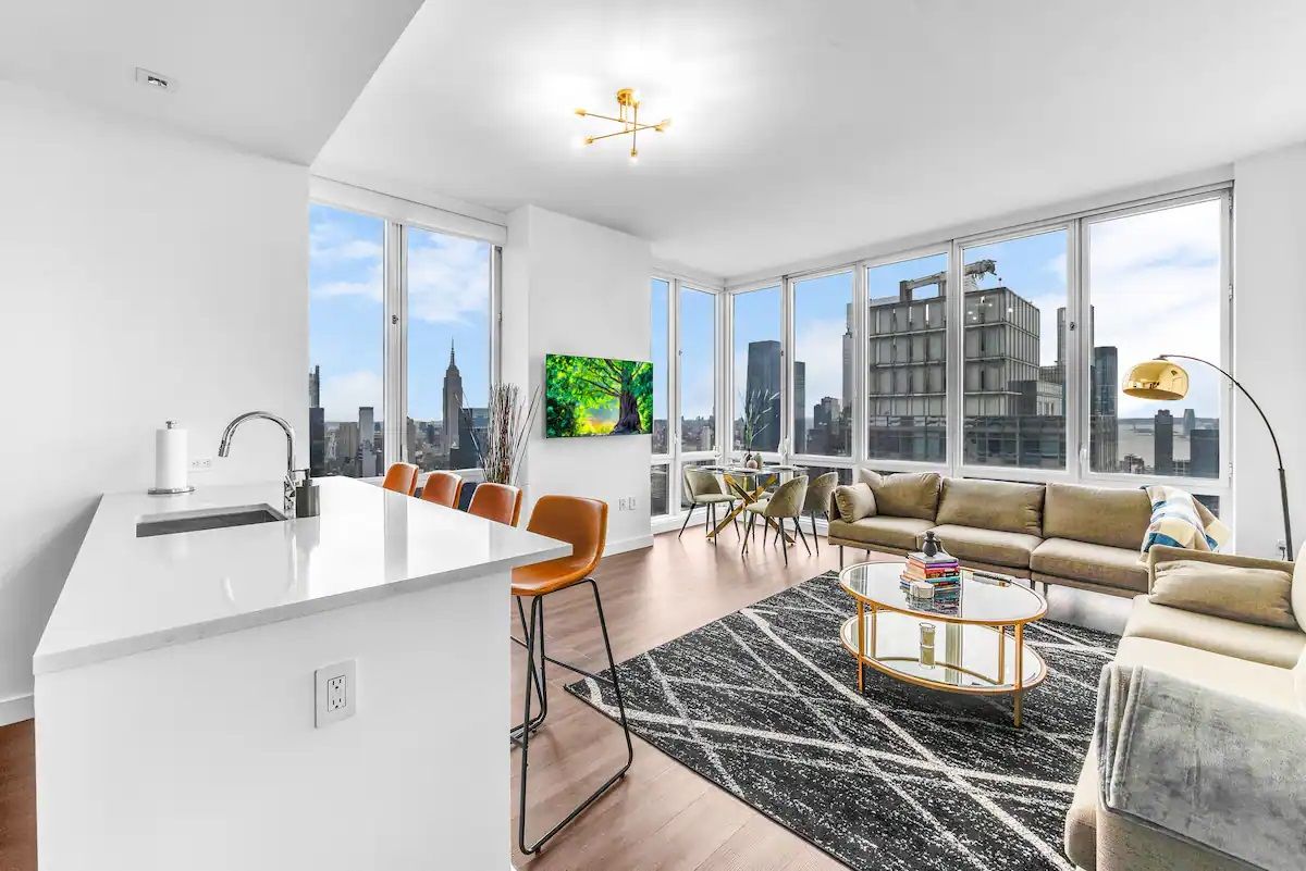 Luxury Penthouse | Midtown West, NYC