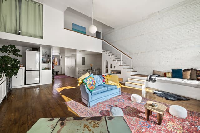 Image of Living space #7