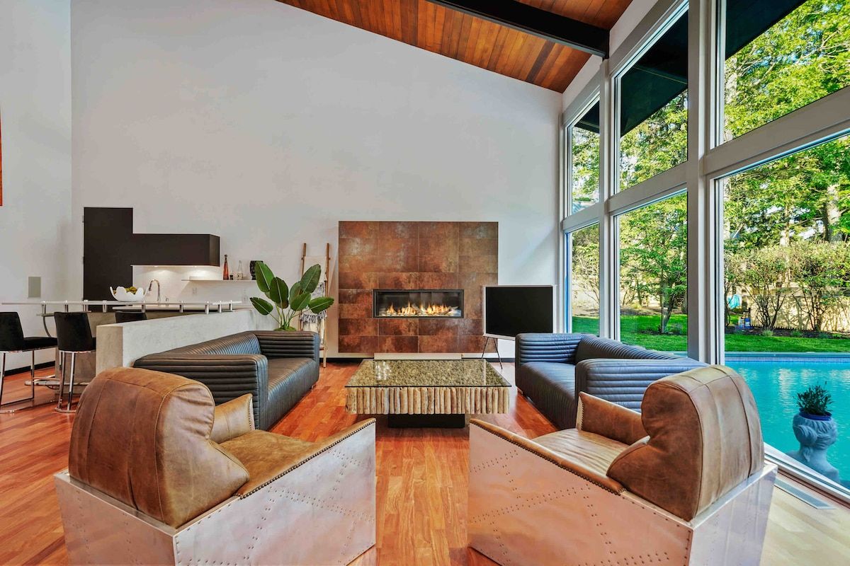 Eastwood Villa | East Hampton | Modern Retreat with Pool and Spa photo 4