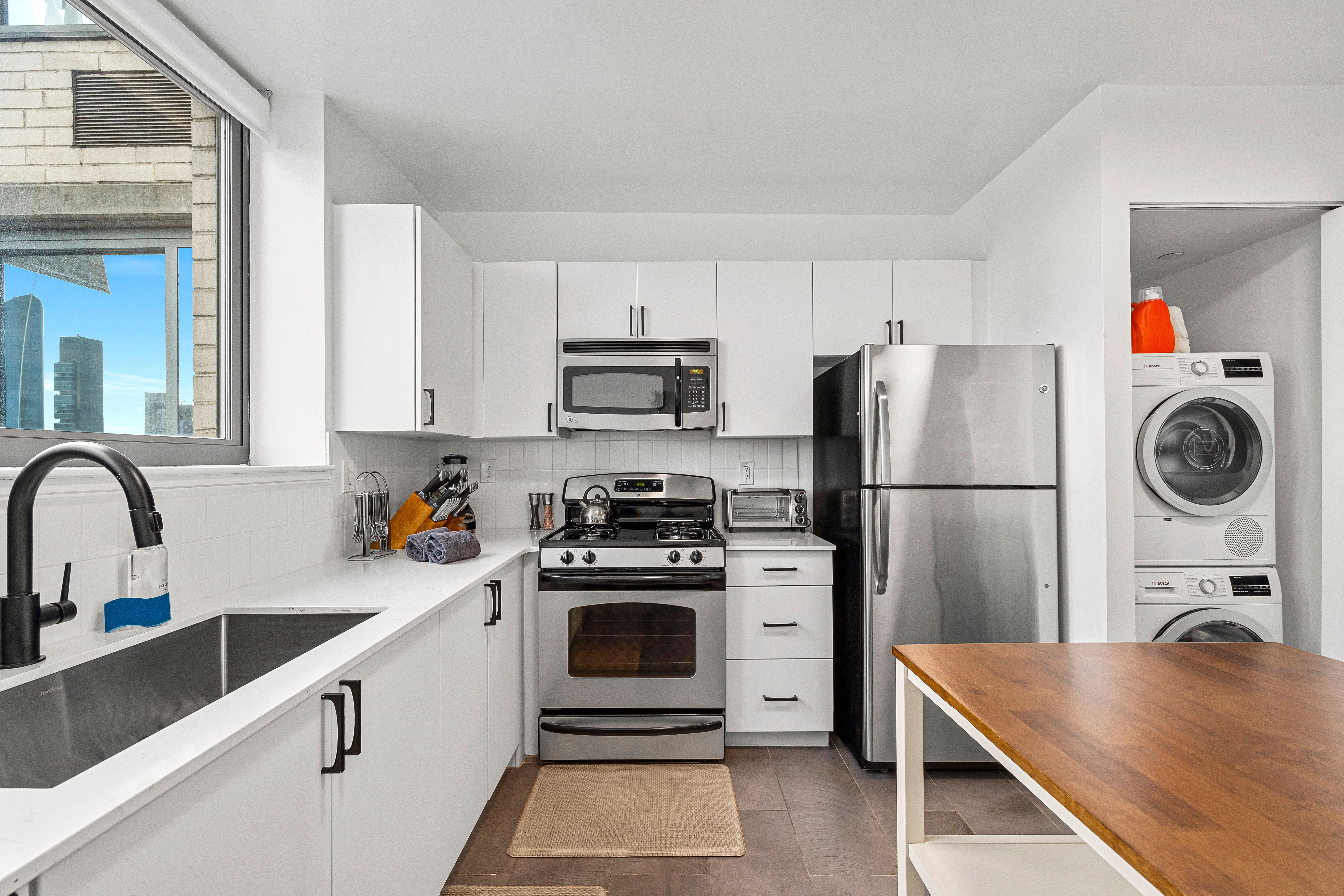 Flatiron Place | Chelsea | Condo w/ Panoramic Views photo 10