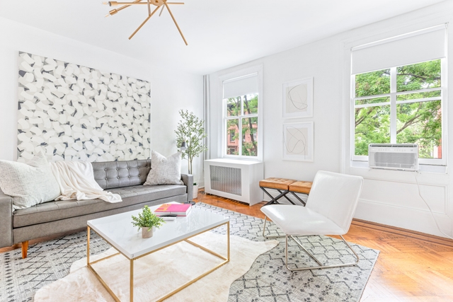 Image of Living space #4