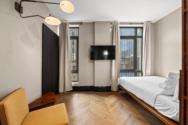 Image of Living space #3