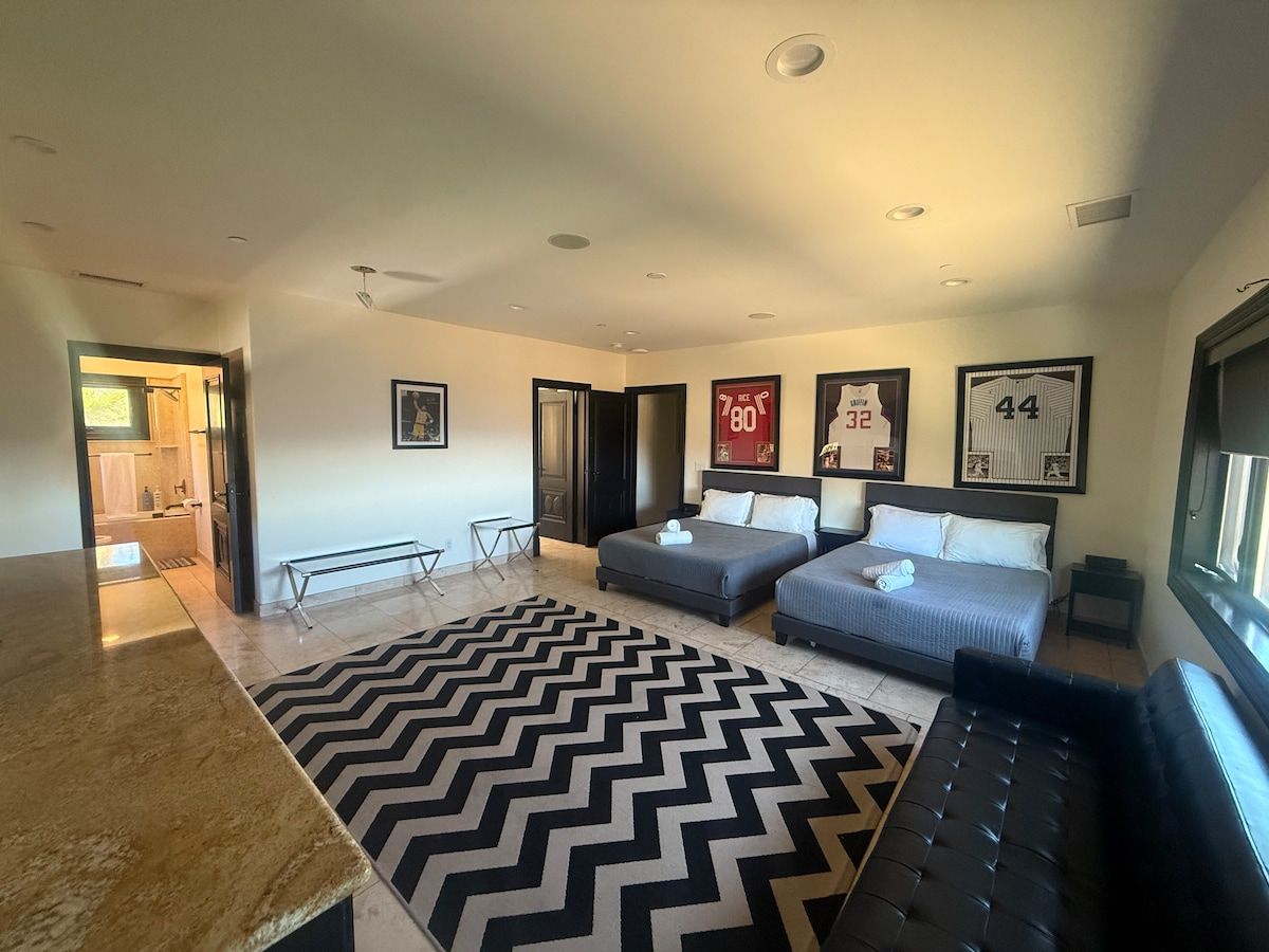 Malibu Sky View Estate | Malibu Hills | Private Estate with Pool & Mountain Views photo 33