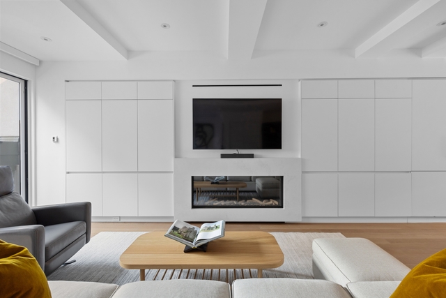 Image of Living space #3