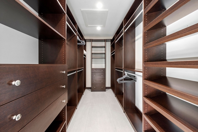 Image of Living space #7