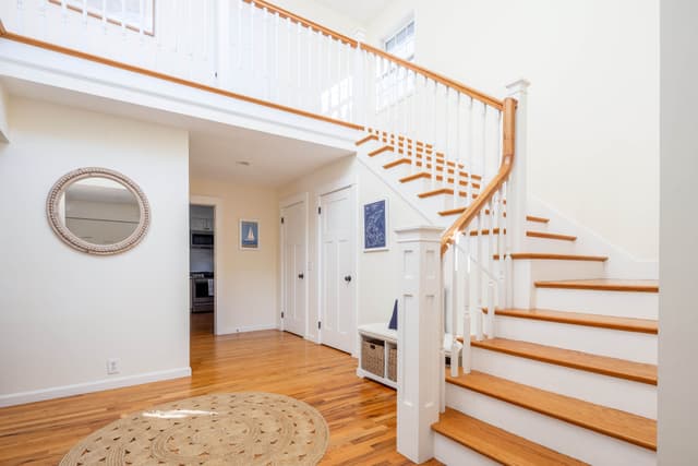 Image of Living space #3