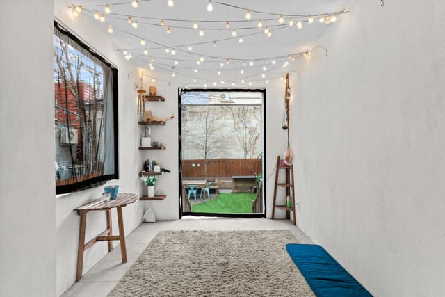 Image of Living space #7