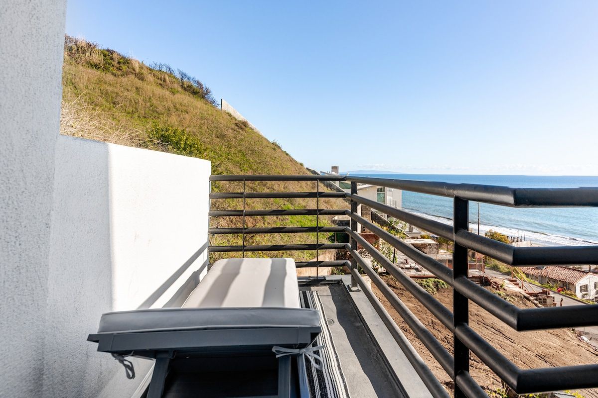Casa Vista | Malibu | Oceanview with Balcony and Heated Spa photo 35