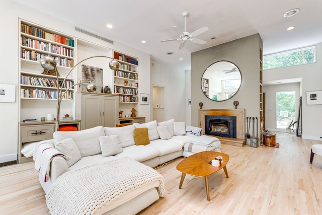 Image of Living space #1