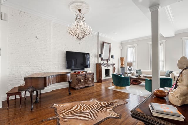 Image of Living space #3