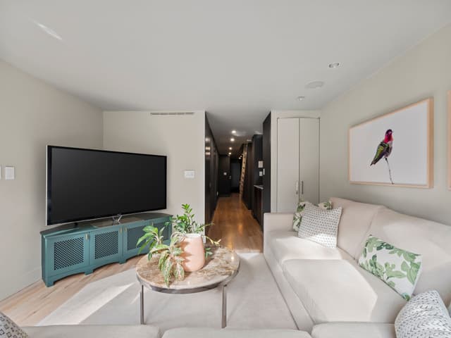 Image of Living space #5