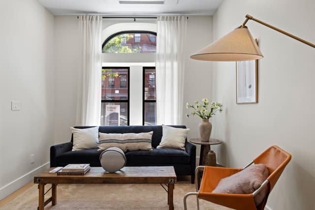 Image of Living space #2