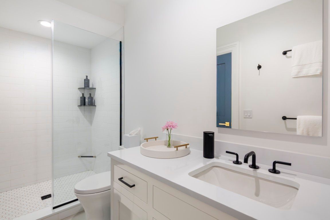 Rosko Estate | Southampton | Home With Heated Pool and Spa photo 40