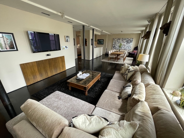 Image of Living space #7