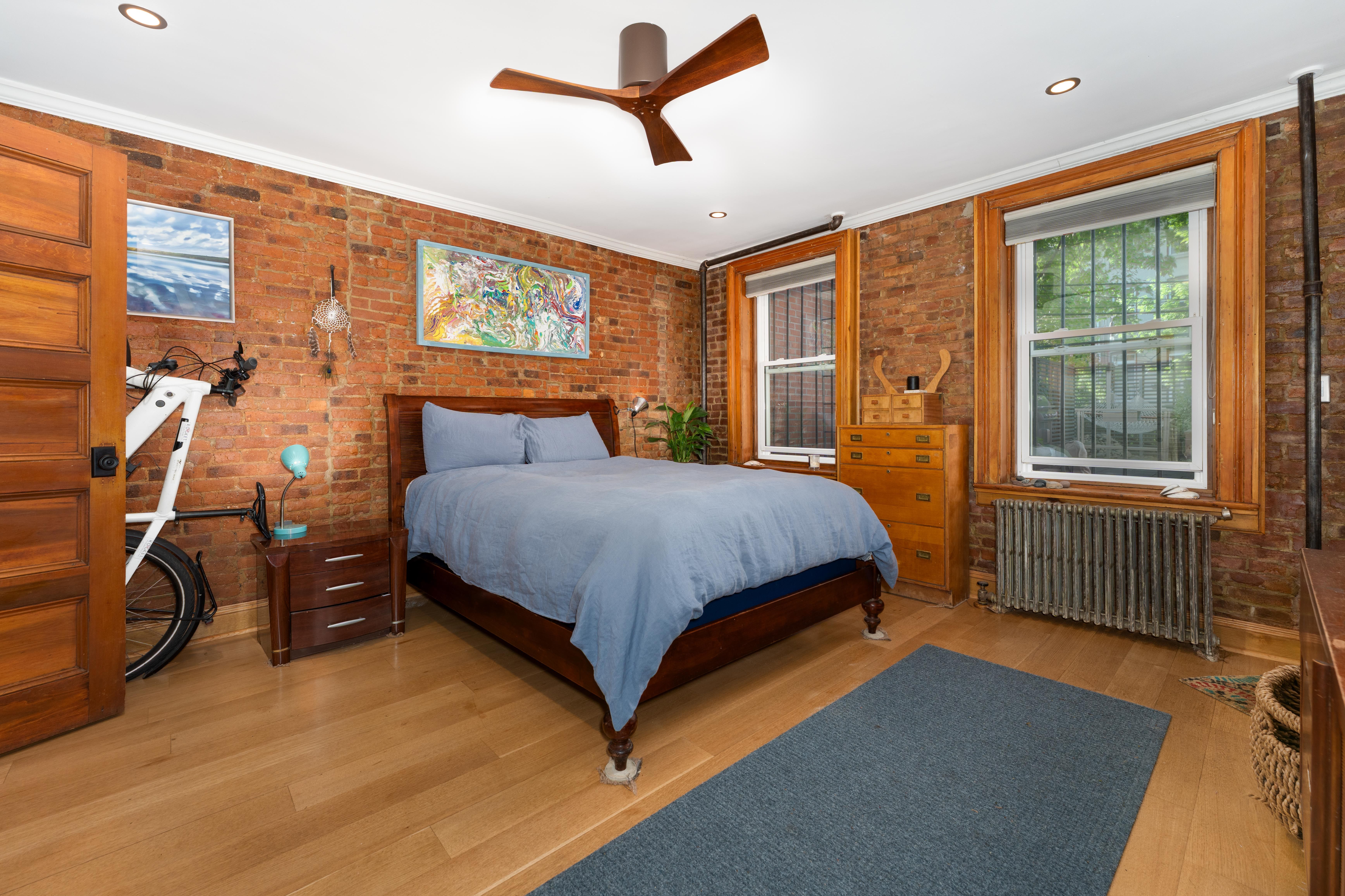 Bedstuy Belle | Bed-Stuy | Two-Story Apartment w/ Hot Tub, Sauna & Gym photo 12