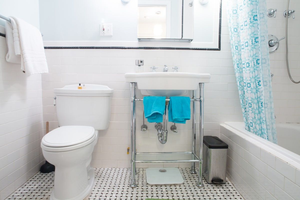 Grand Place | Clinton Hill | Brownstone Duplex w/ Private Garden photo 21