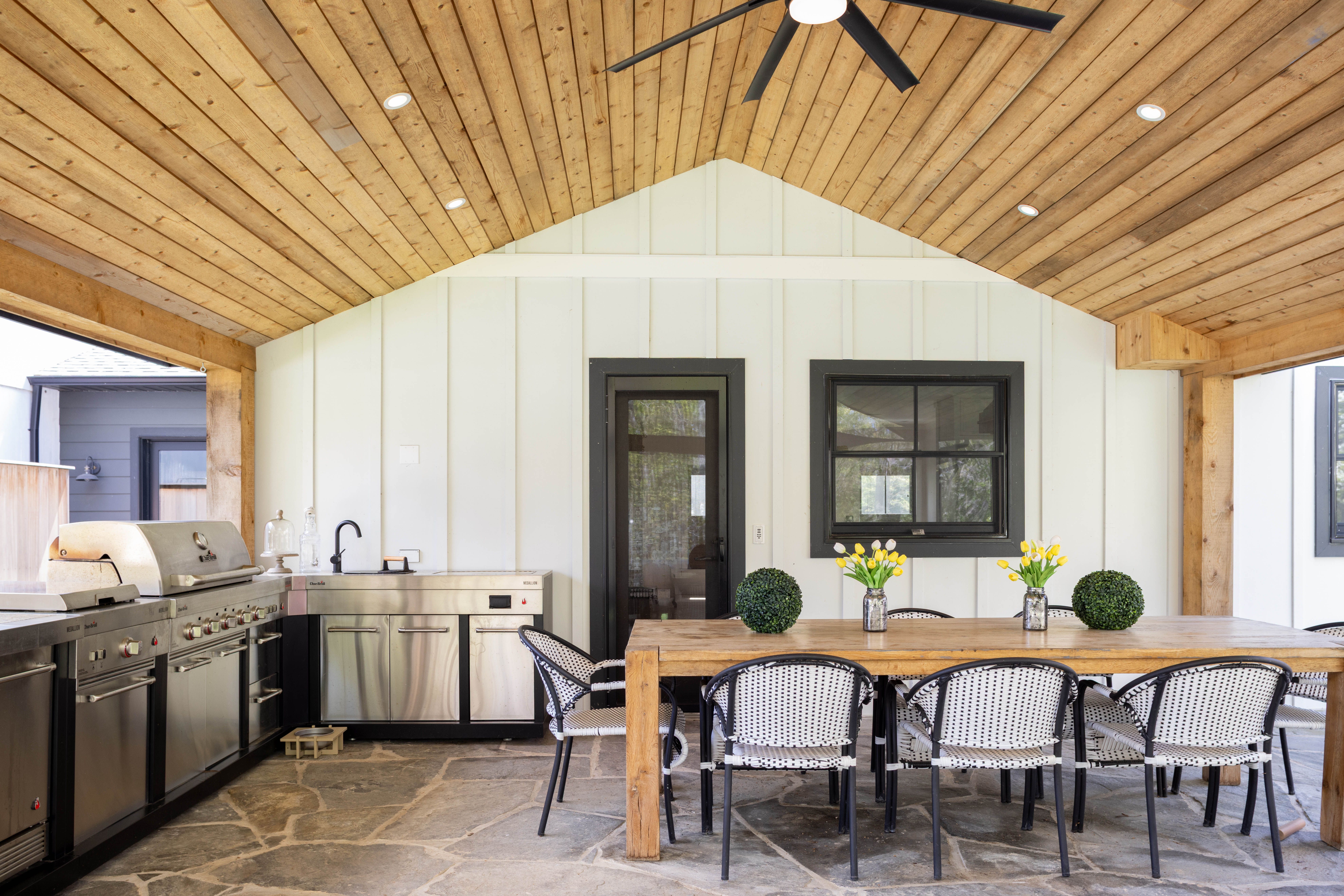 Clearwater House | East Hampton Springs | Stylish Home with Pool & Gym photo 24