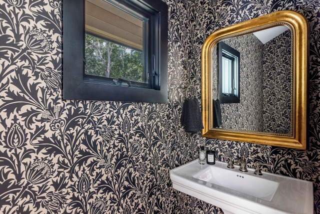 Image of Living space #13