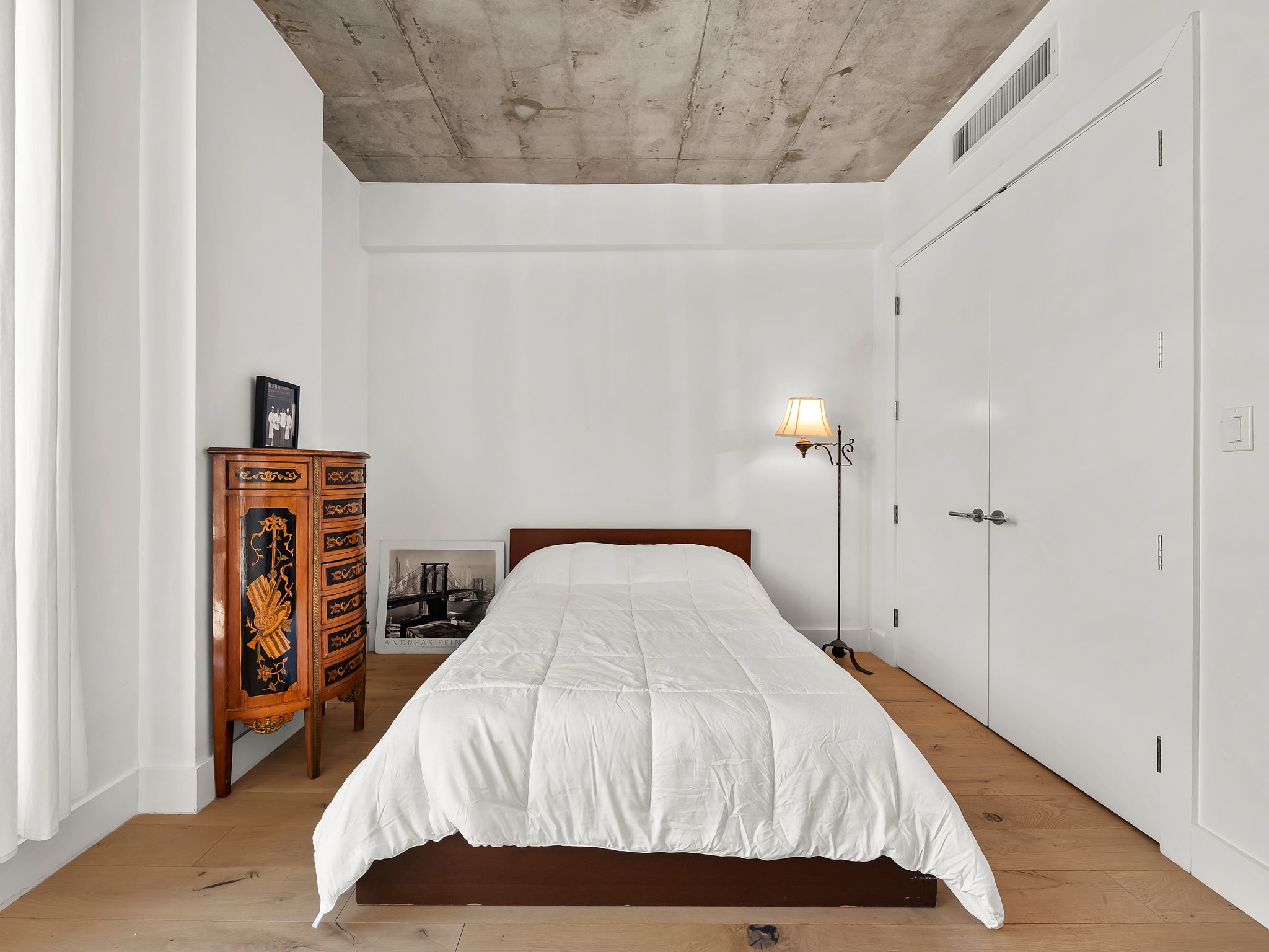 Conover Loft | Red Hook | Loft Apartment with Private Rooftop photo 21