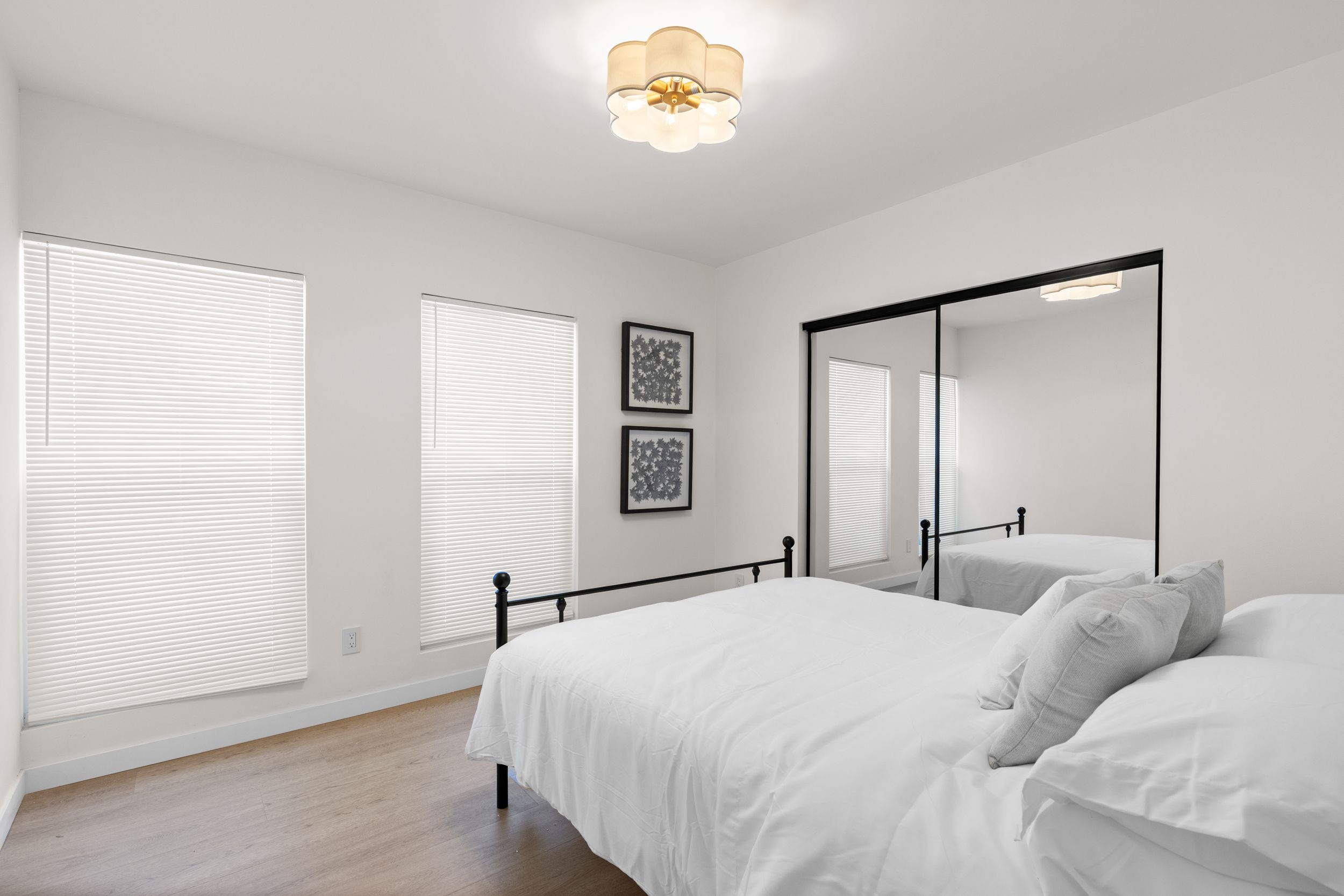 Whitaker Place | Northridge | Modern Designer Home photo 25