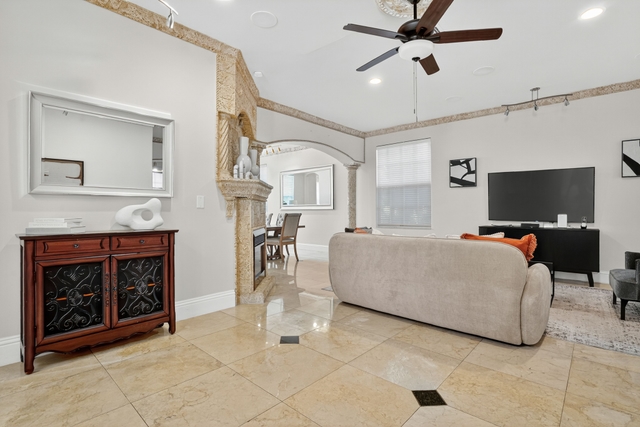 Image of Living space #5