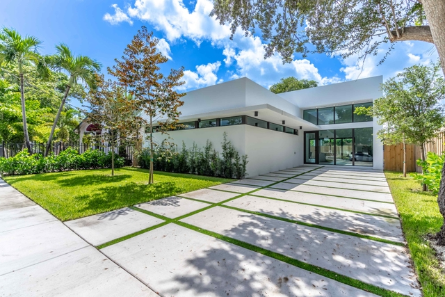 Image of Outdoors space #7