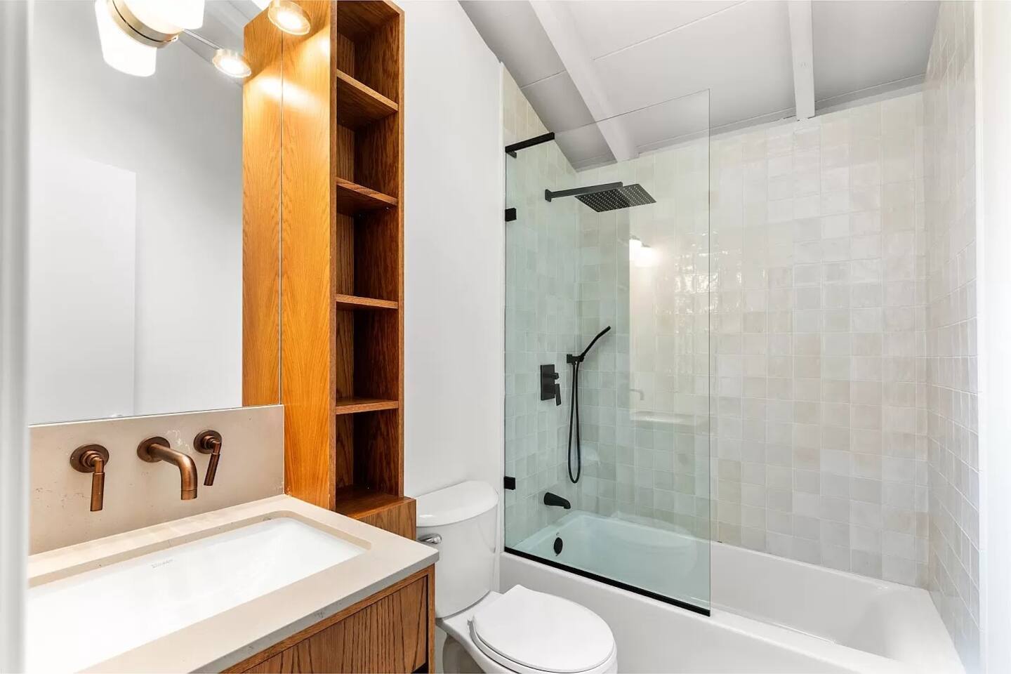 Image of Living space #2