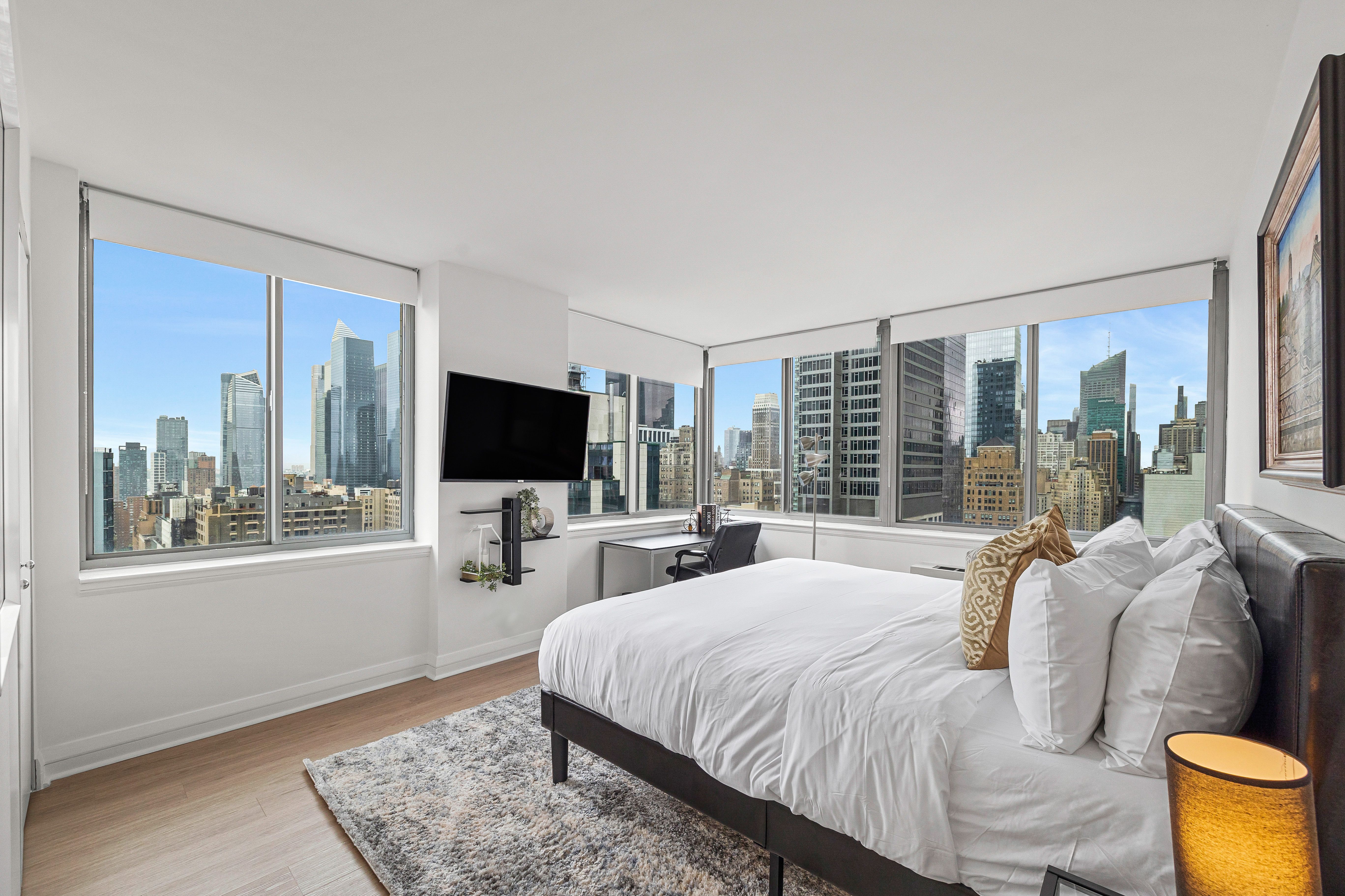 Flatiron Place | Chelsea | Condo w/ Panoramic Views photo 4