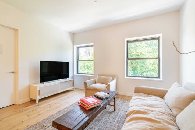 Image of Living space #2