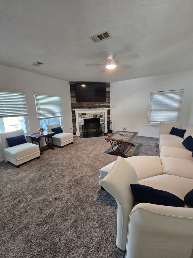 Image of Living space #3