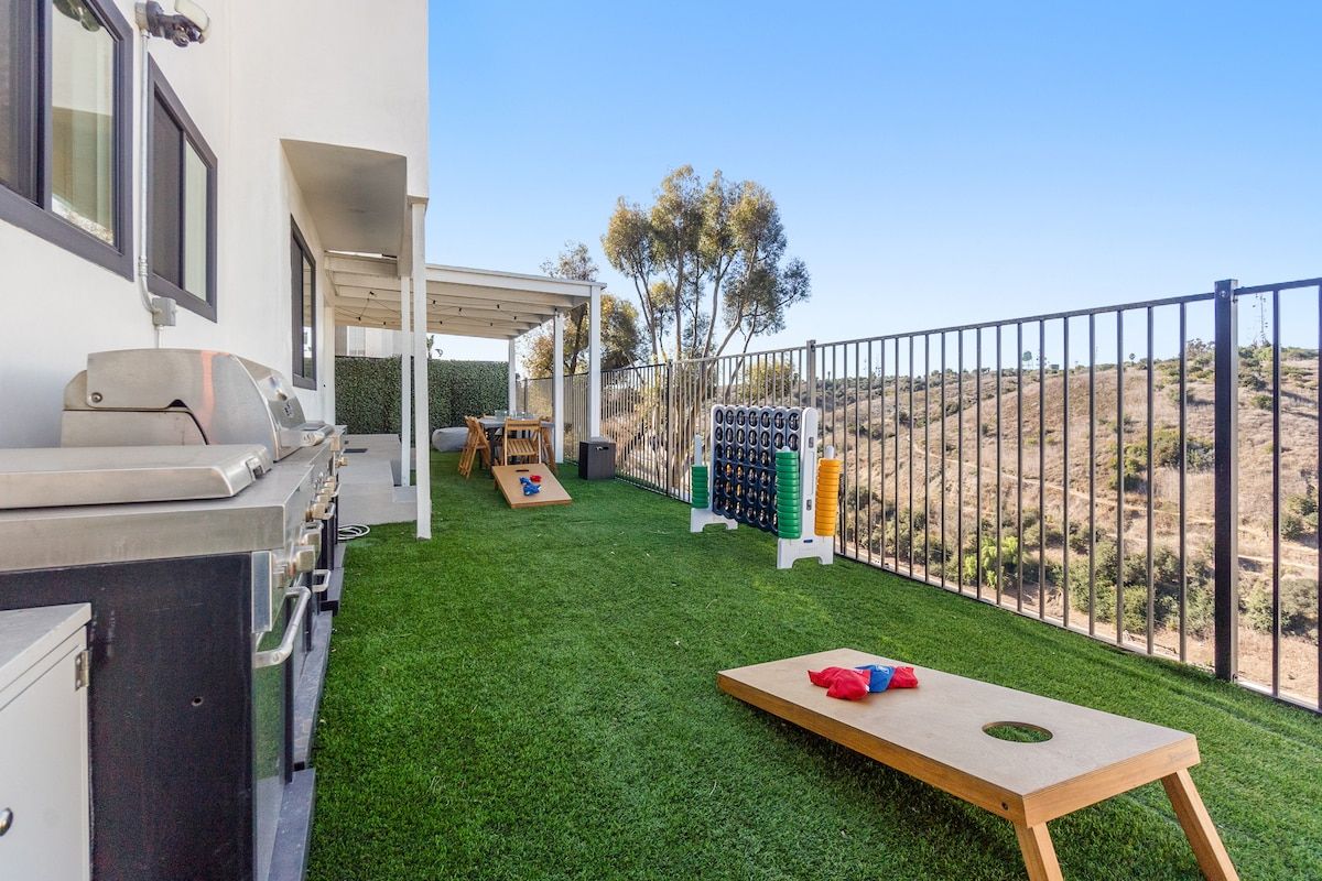 Casa Noire | Baldwin Hills | Luxe Hillside Villa with Hot Tub photo 47