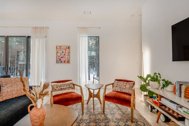 Image of Living space #5