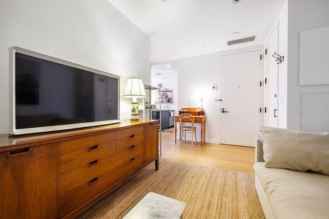 Image of Living space #3