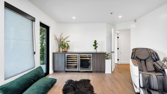 Image of Living space #6