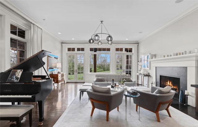 Image of Living space #4