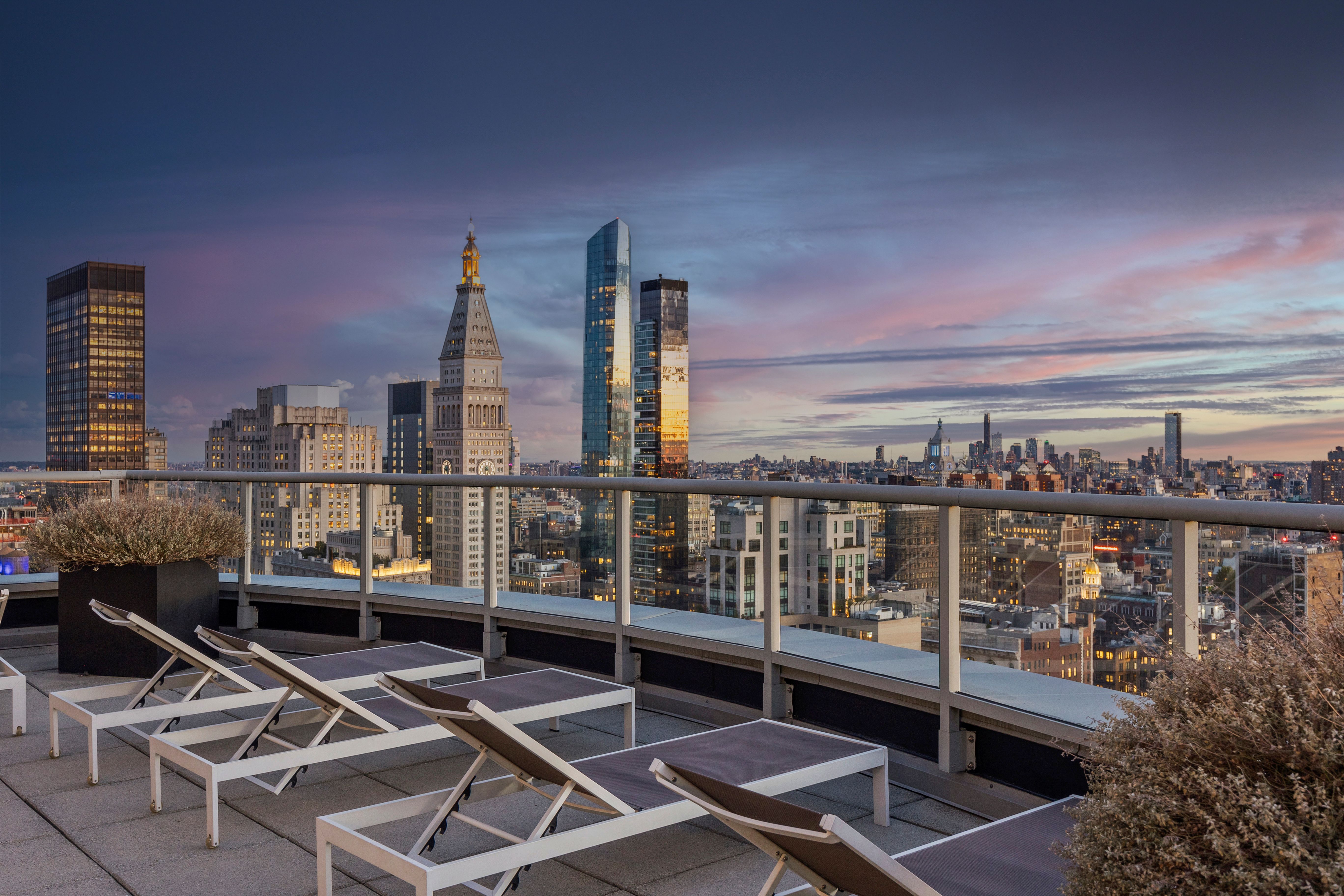 Flatiron Place | Chelsea | Condo w/ Panoramic Views photo 34