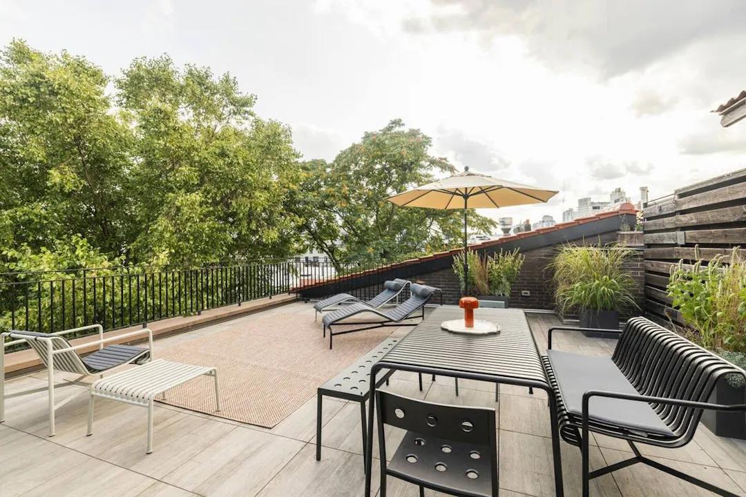 Leonard By Rove Travel | Greenpoint | Penthouse Loft with Private Roof