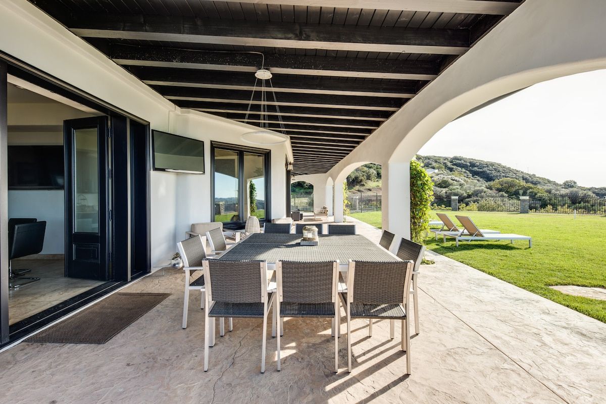 Malibu Sky View Estate | Malibu Hills | Private Estate with Pool & Mountain Views photo 22