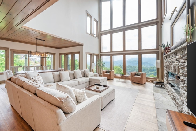 Image of Living space #1
