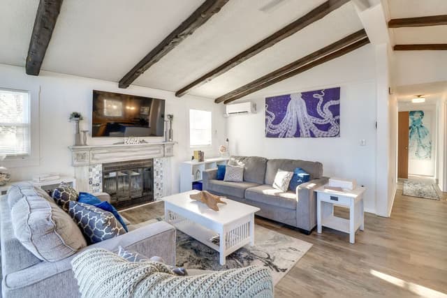 Image of Living space #3