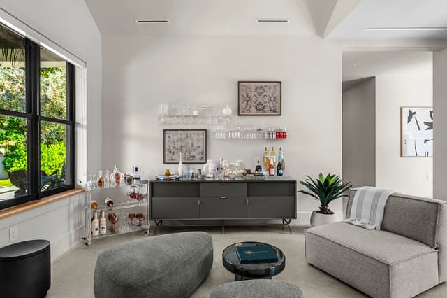 Image of Living space #2