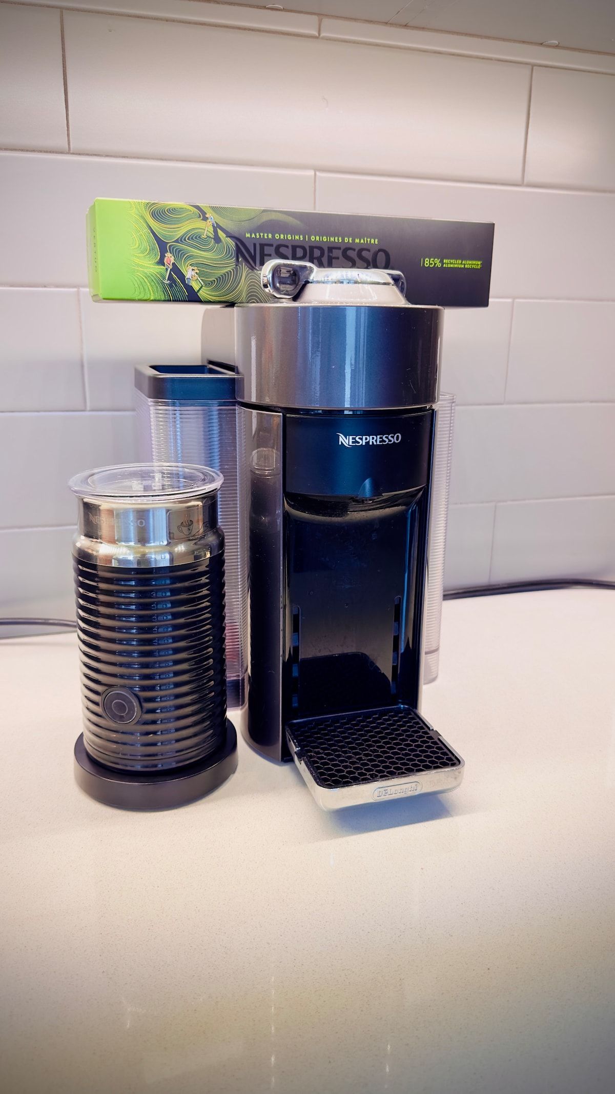 Solstice Haus | Sawtelle | Sunlit Modern Home with Balcony photo 21