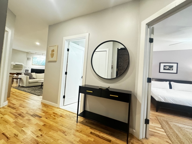 Image of Living space #5