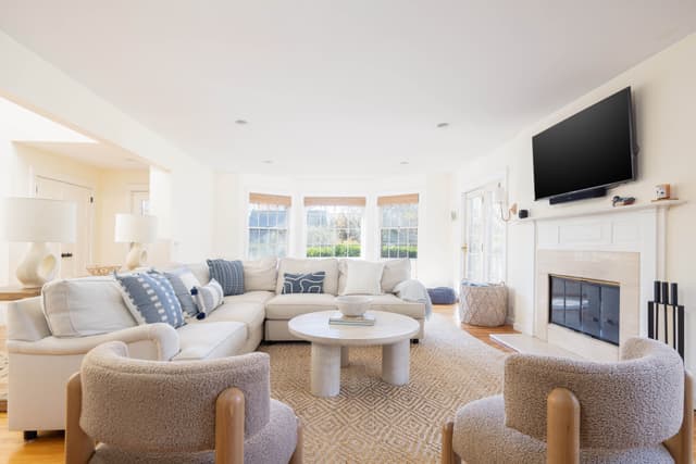 Image of Living space #1