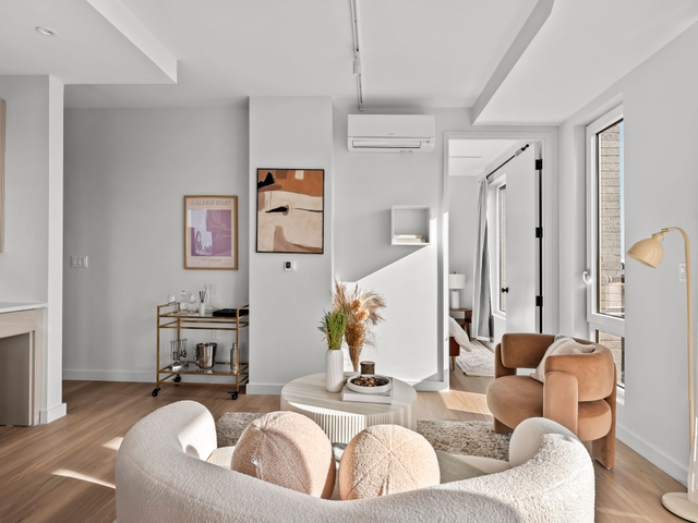Image of Living space #3